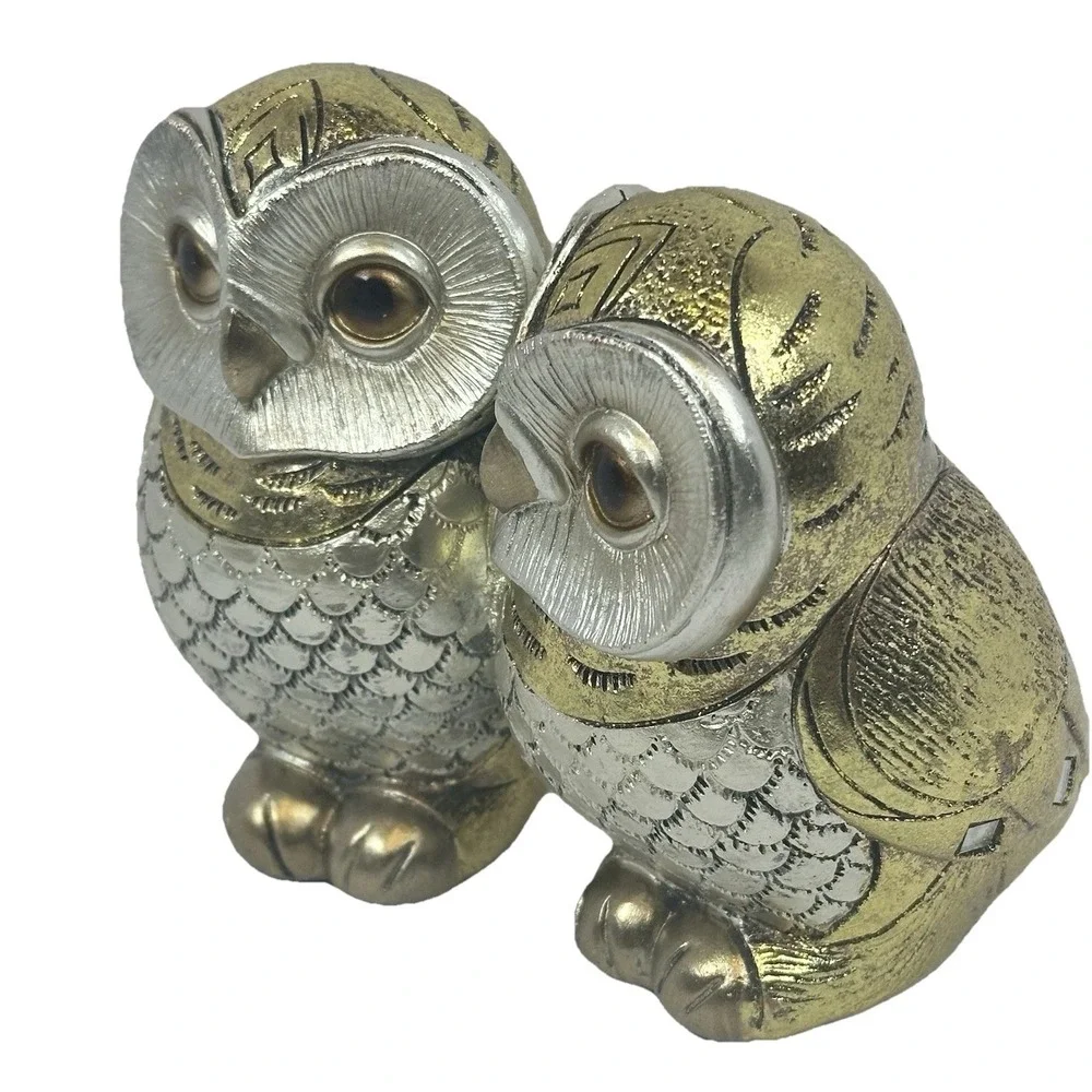 The Unbranded Brand decorative owl